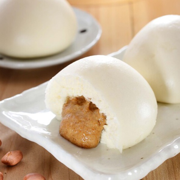 White Sesame Paste Bun (*Peanut)