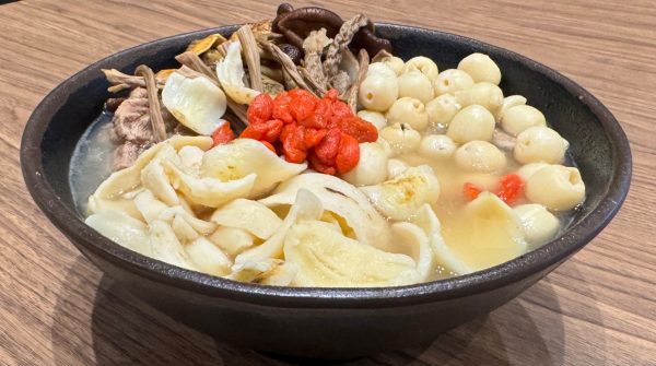 Tea Tree Mushroom & Brazilian Mushroom w/ Pork Bone Soup